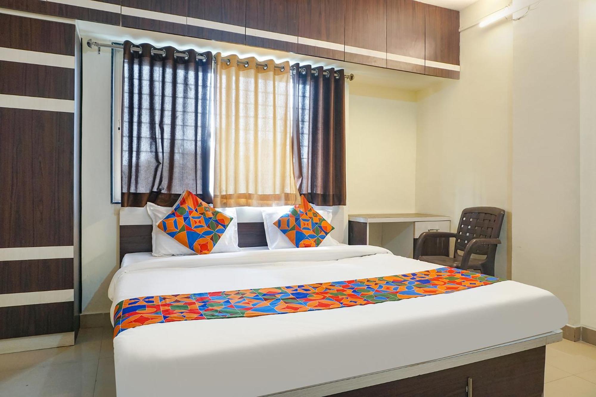 Fabhotel The Guest House Pune Exterior photo