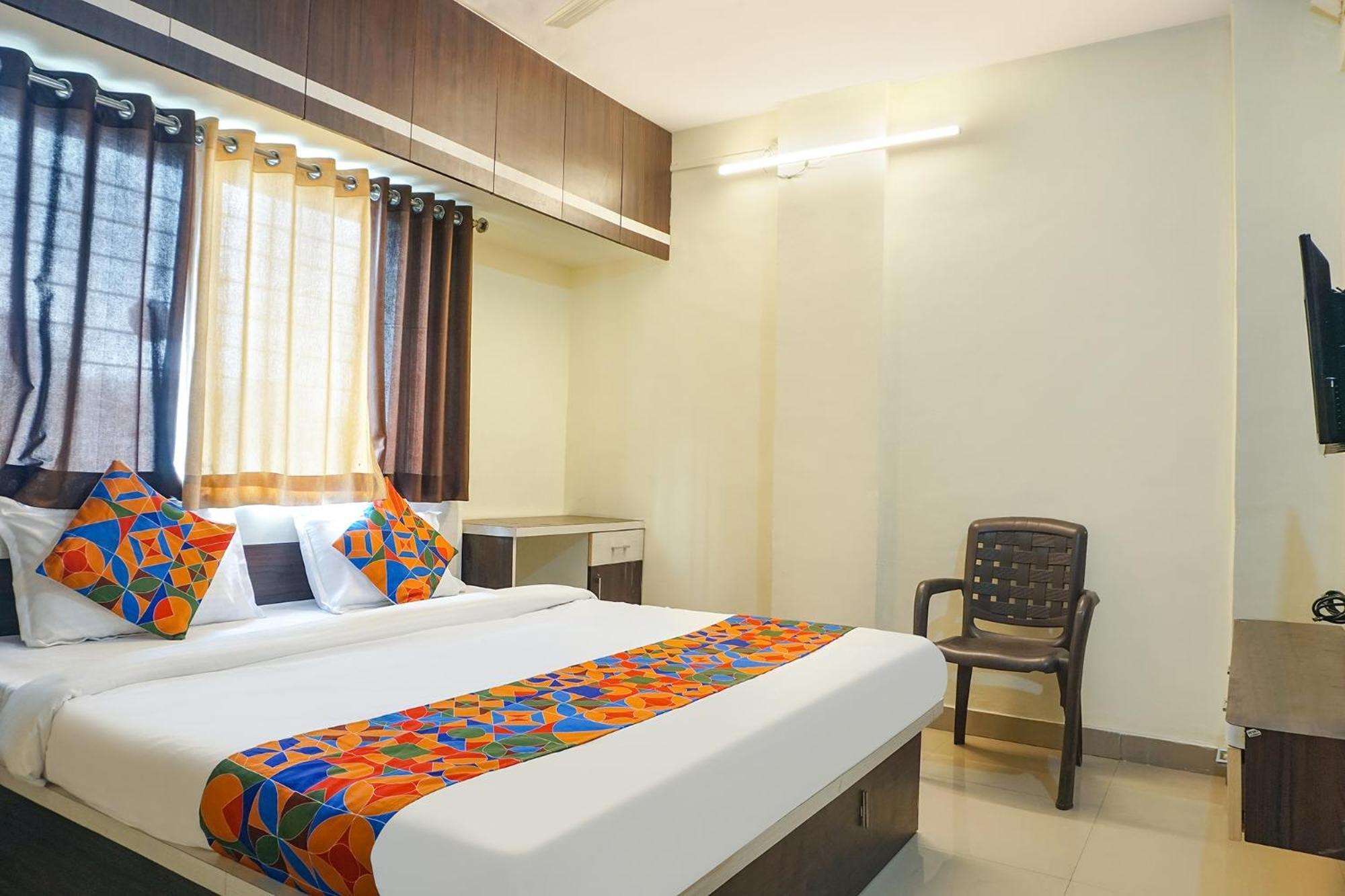 Fabhotel The Guest House Pune Exterior photo